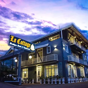 La Boutique & Restaurant Отель